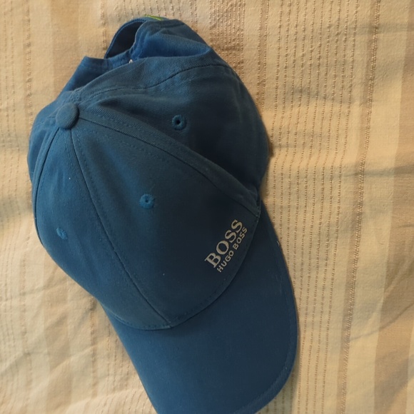 Hugo Boss Hat - Picture 2 of 6
